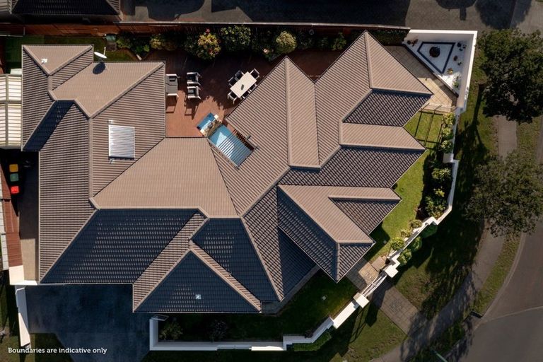 Photo of property in 92 Tuihana Drive, Papamoa Beach, Papamoa, 3118