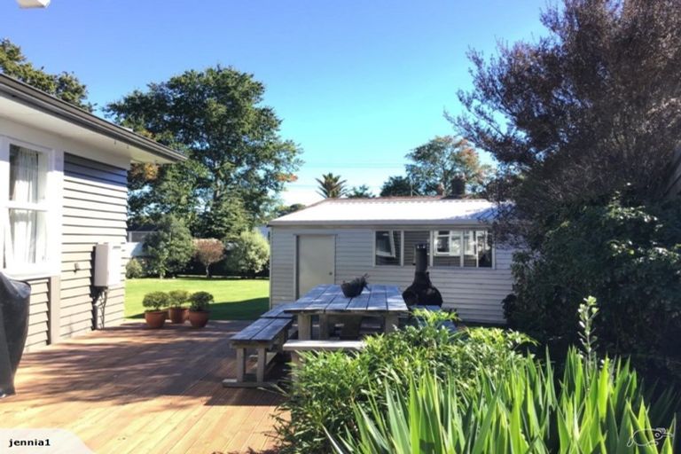 Photo of property in 15b Peakes Road, Saint Johns Hill, Whanganui, 4501