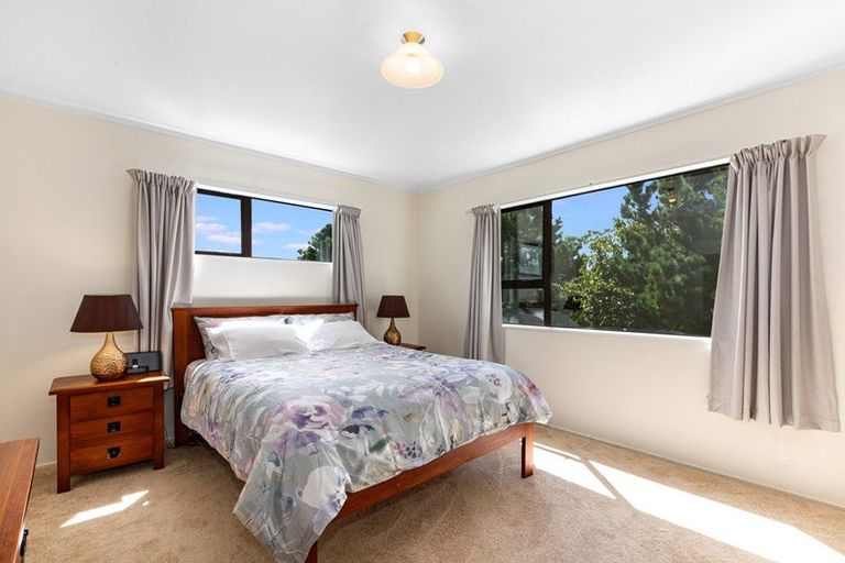 Photo of property in 6a Mossburn Grove, Kelson, Lower Hutt, 5010