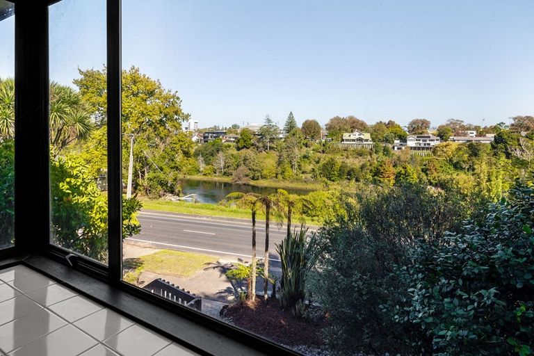 Photo of property in 376 River Road, Claudelands, Hamilton, 3214