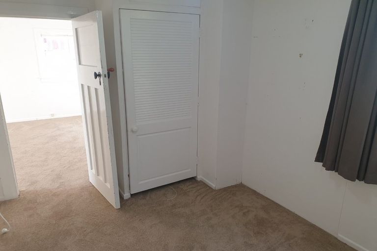 Photo of property in 36a Moa Point Road, Moa Point, Wellington, 6022