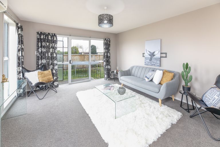 Photo of property in 1/2 Lamorna Road, Parklands, Christchurch, 8083