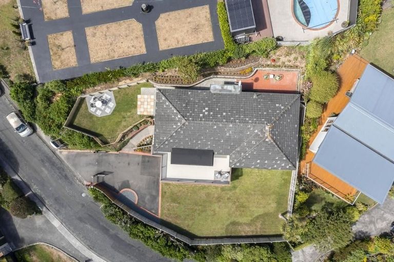 Photo of property in 77 Motuhara Road, Plimmerton, Porirua, 5026