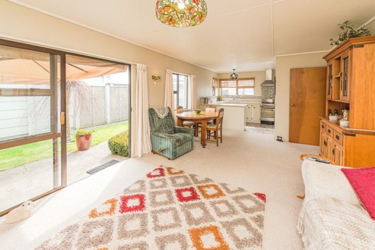 Photo of property in 93 Heads Road, Gonville, Whanganui, 4501