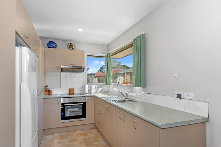 Photo of property in 1/295 Pages Road, Wainoni, Christchurch, 8061