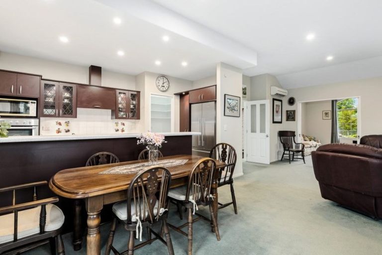 Photo of property in 15 Caleb Place, Northwood, Christchurch, 8051