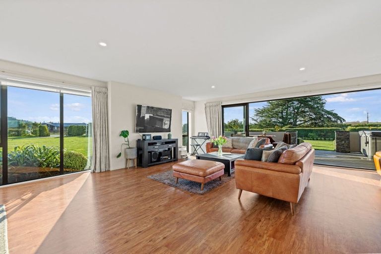 Photo of property in 1 Hayfield Terrace, Cust, Rangiora, 7471