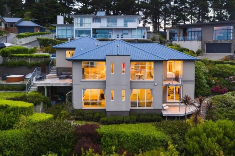 Photo of property in 64 Connell Street, Waverley, Dunedin, 9013