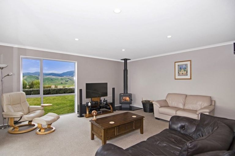 Photo of property in 6 Money More Place, Wakefield, 7095