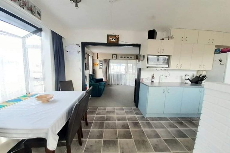 Photo of property in 7 Koromiko Avenue, Hawera, 4610