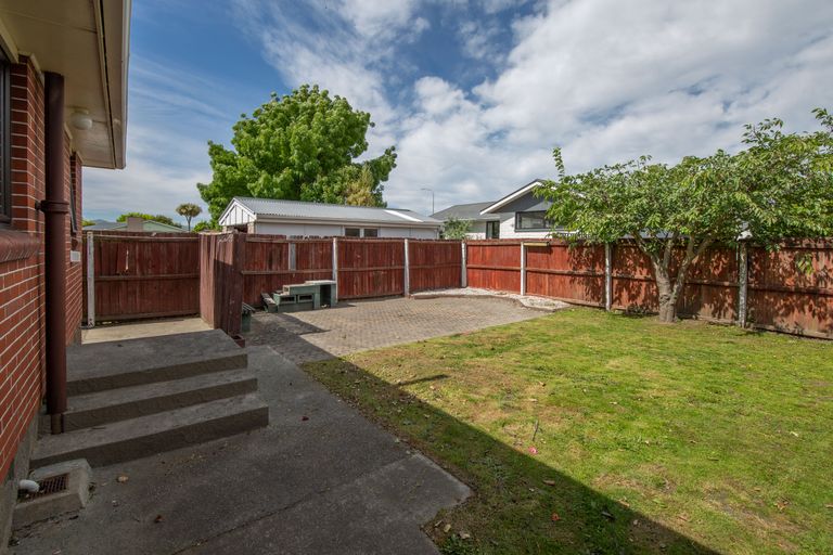 Photo of property in 50 Dunstan Crescent, Hornby, Christchurch, 8042