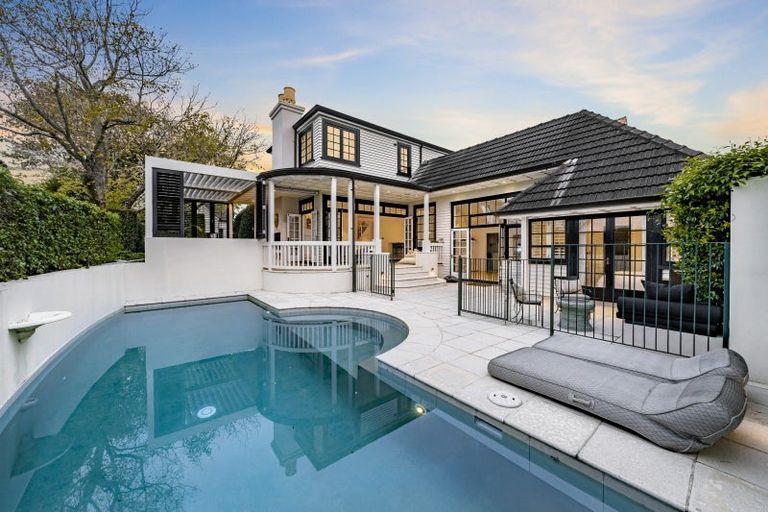 Photo of property in 168 Orakei Road, Remuera, Auckland, 1050