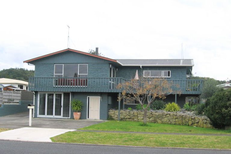 Photo of property in 123 Lorraine Place, Whangamata, 3620