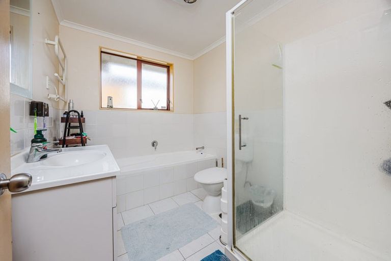 Photo of property in 15 Tilberg Street, Favona, Auckland, 2024