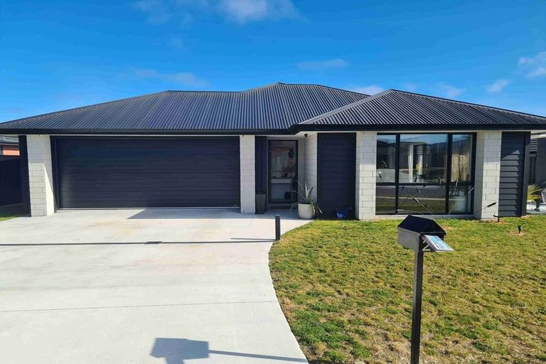 Photo of property in 26 Puna Rise, Wharewaka, Taupo, 3330
