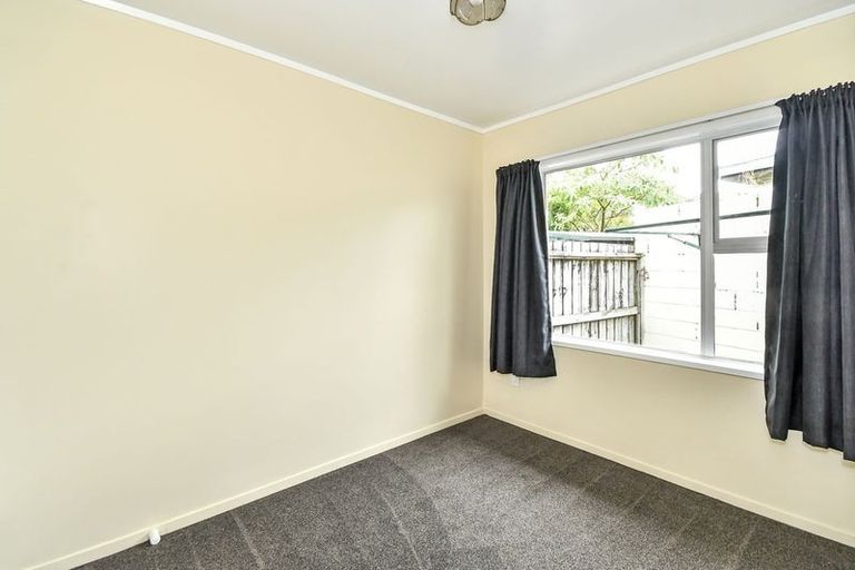 Photo of property in 3/19 Beaumonts Way, Manurewa, Auckland, 2102