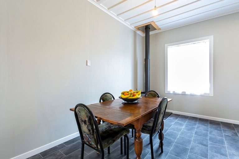 Photo of property in 90 George Street, Tuakau, 2121