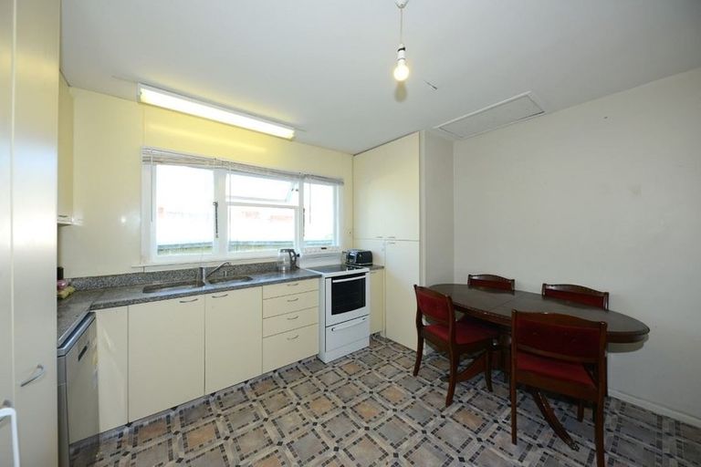 Photo of property in 37 Lyndhurst Crescent, Aranui, Christchurch, 8061