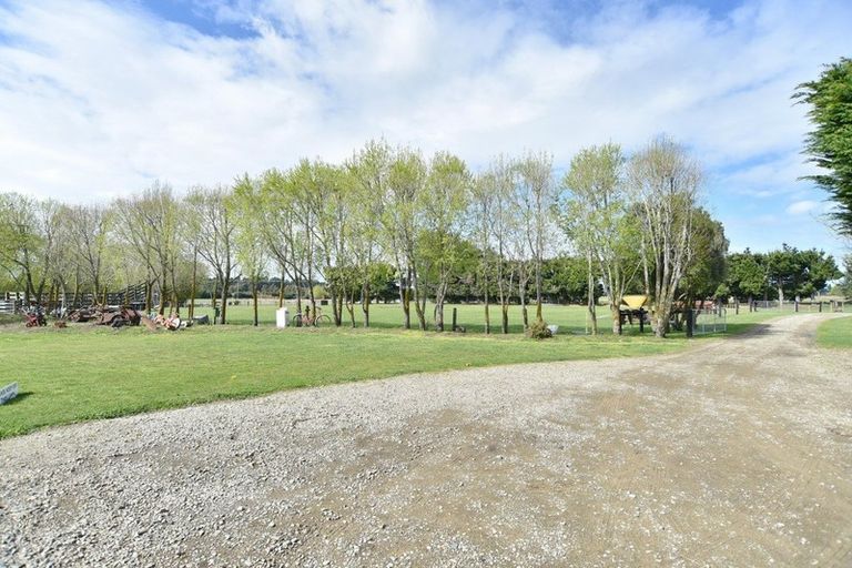 Photo of property in 194 Fishers Road, Loburn, Rangiora, 7473
