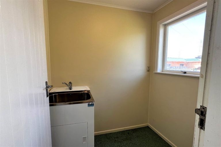 Photo of property in 44 Tiraumea Drive, Pakuranga, Auckland, 2010