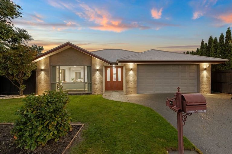 Photo of property in 2 Rooney Place, Aidanfield, Christchurch, 8025