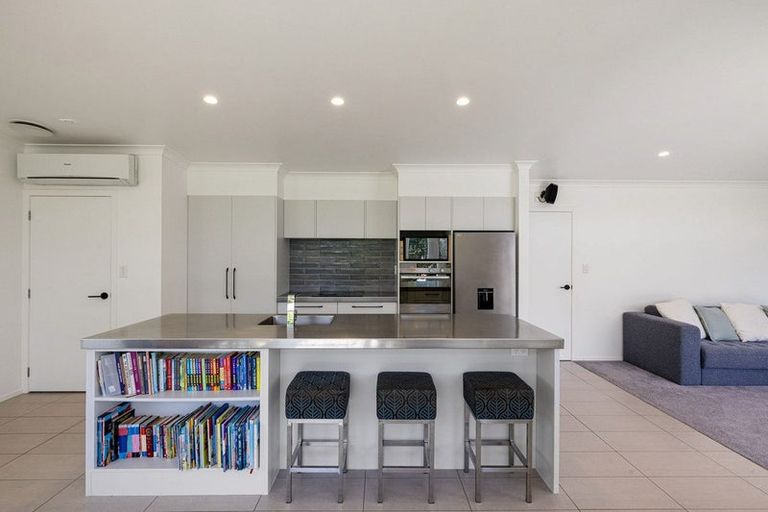 Photo of property in 33f Kelly Road, Cambridge, 3434