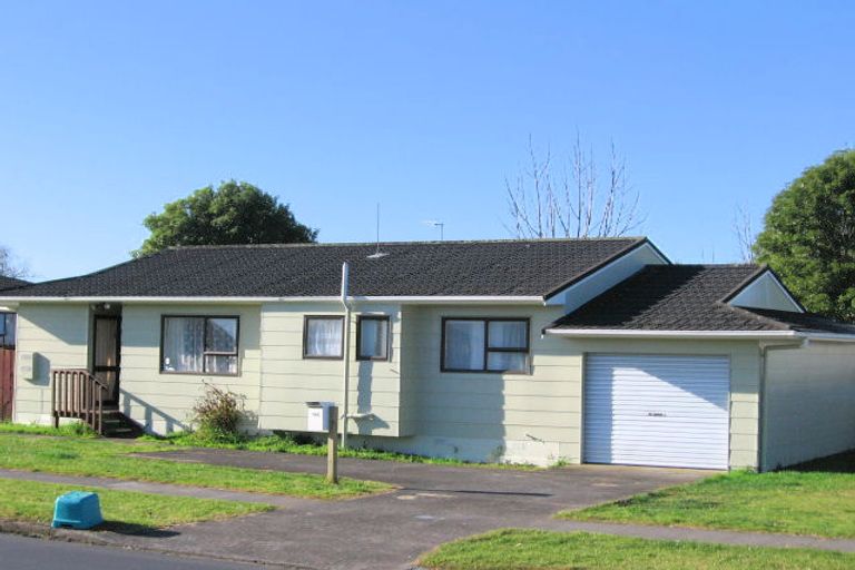 Photo of property in 9a Grove Road, Papakura, 2110