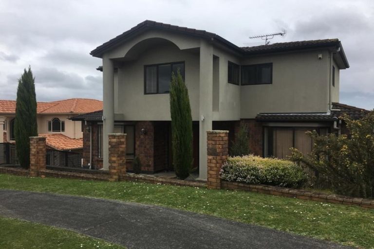 Photo of property in 3 The Enclave, Totara Heights, Auckland, 2105