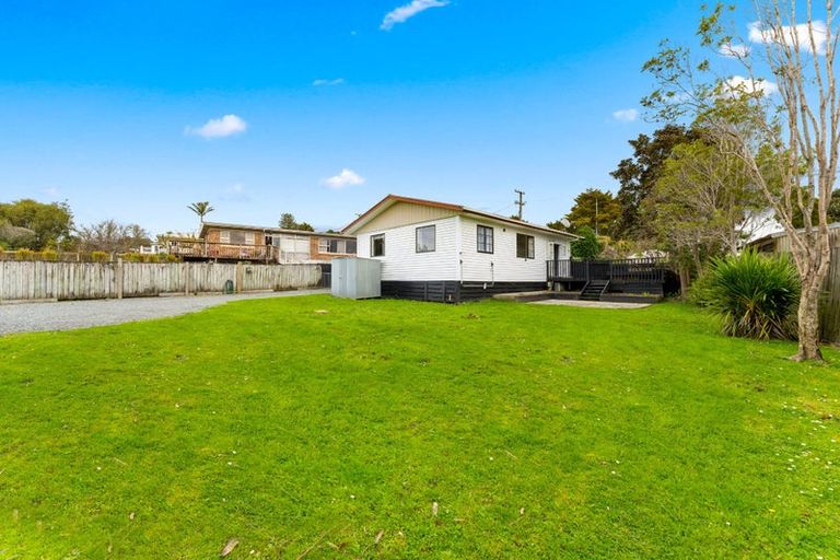 Photo of property in 1892 State Highway 1, Kaiwaka, 0573