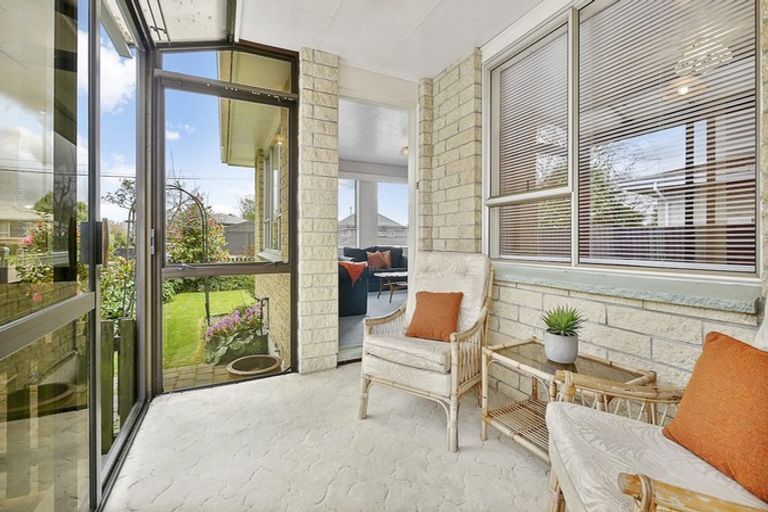 Photo of property in 1/60 Veitches Road, Casebrook, Christchurch, 8051