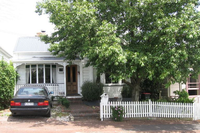 Photo of property in 34 Lincoln Street, Ponsonby, Auckland, 1021