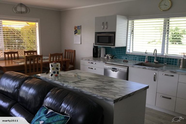 Photo of property in 3 Bill Nolan Place, Mahia, 4198