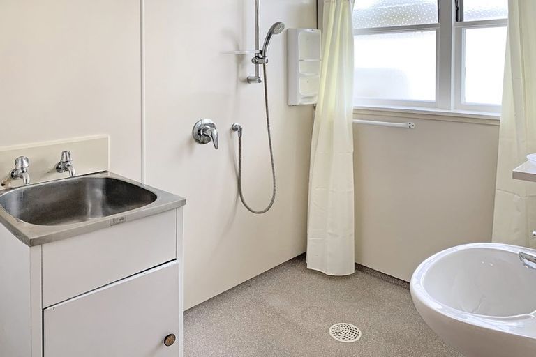 Photo of property in 8d Parsons Street, Saint Johns Hill, Wanganui, 4501