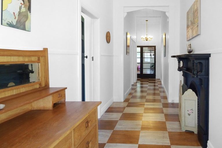 Photo of property in 36 Robinson Street, Foxton, 4814