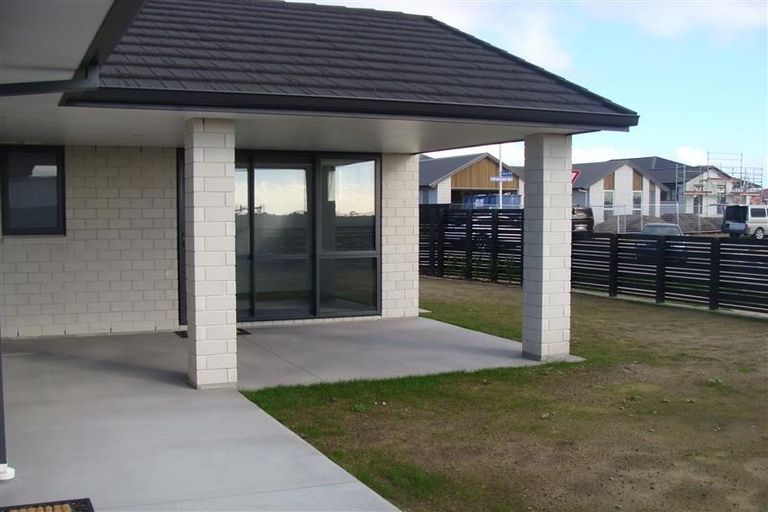 Photo of property in 8 Blacklock Road, Pyes Pa, Tauranga, 3112