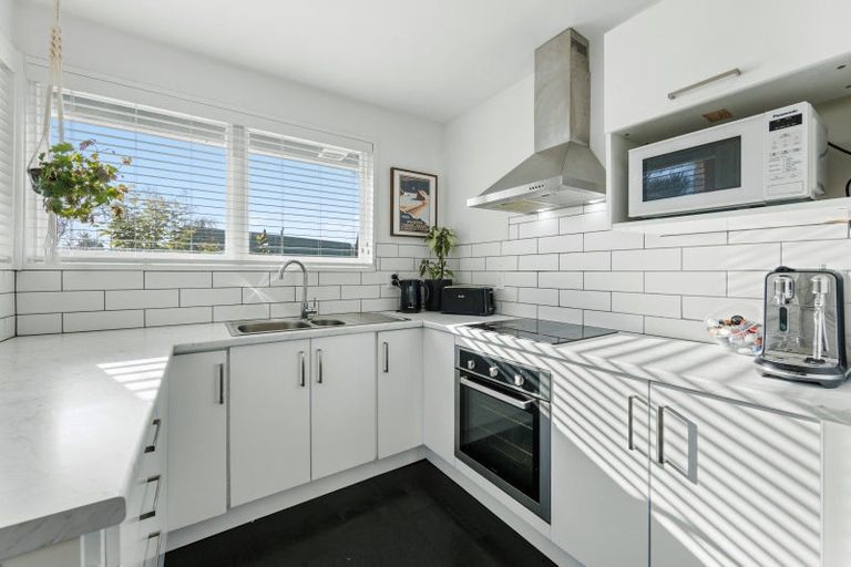 Photo of property in 1/4 Gothic Place, Ilam, Christchurch, 8041