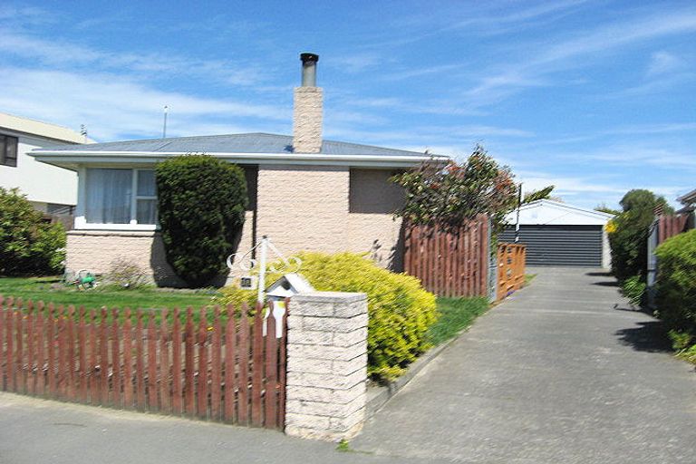 Photo of property in 16 Allstone Place, Burwood, Christchurch, 8083