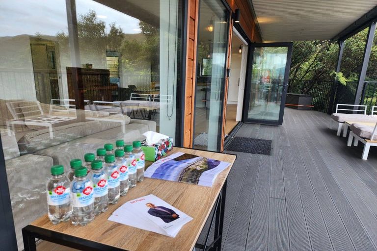 Photo of property in 32a Woodvale Grove, Fairfield, Lower Hutt, 5011