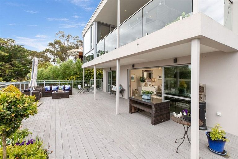 Photo of property in 8a Macmillan Avenue, Cashmere, Christchurch, 8022