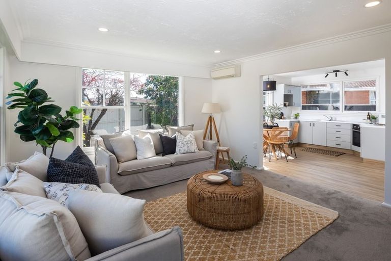 Photo of property in 298 Avonhead Road, Ilam, Christchurch, 8041