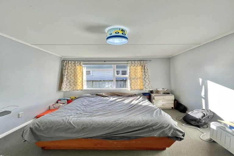 Photo of property in 27 Rimu Street, Naenae, Lower Hutt, 5011