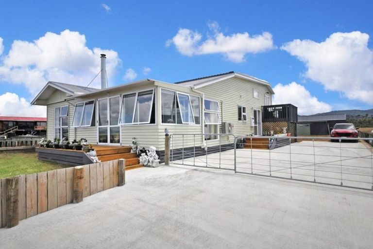 Photo of property in 875 East Coast Road, Kaiaua, Pokeno, 2473