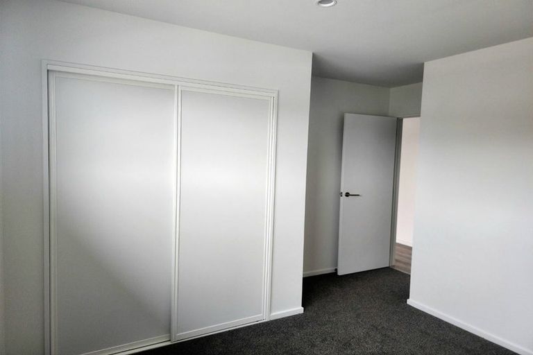 Photo of property in 2 Ellmers Street, Woodend, 7610