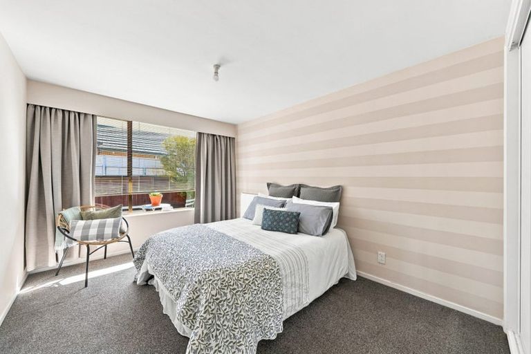 Photo of property in 1/126 Lake Terrace Road, Burwood, Christchurch, 8061