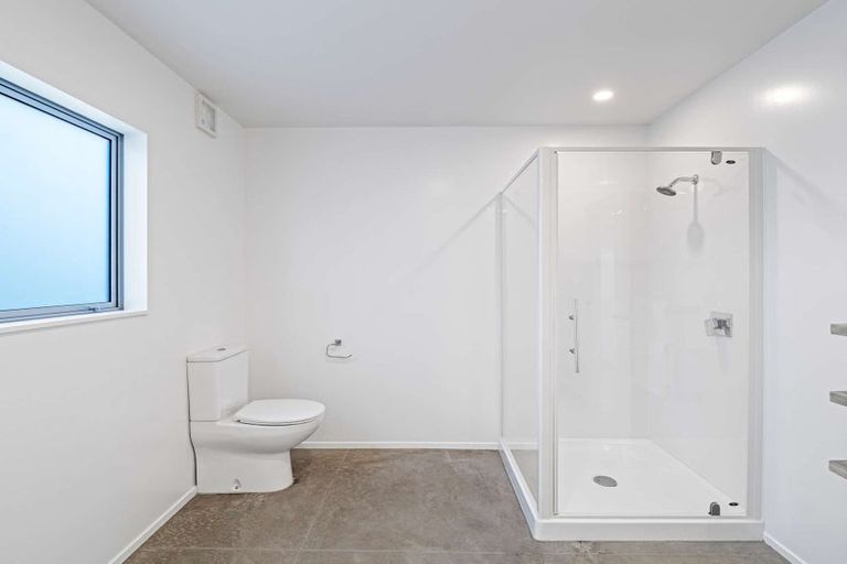 Photo of property in 1319 Whangaparaoa Road, Army Bay, Whangaparaoa, 0930