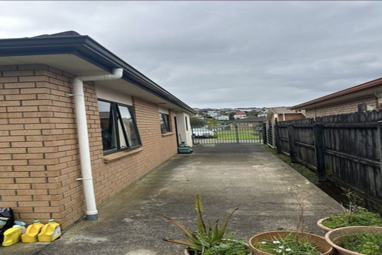 Photo of property in 10 Ettrick Lane, Papakura, 2110