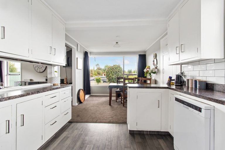 Photo of property in 15 Grace Street, Waimate, 7924