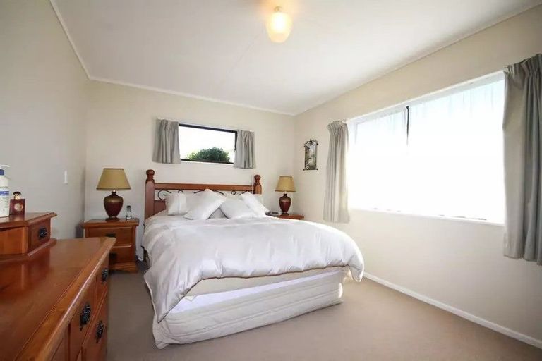 Photo of property in 16 Bens Place, Springvale, Whanganui, 4501
