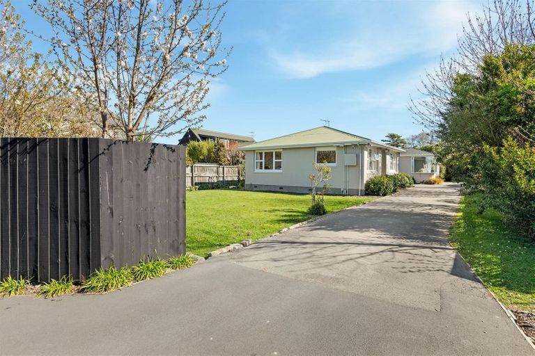 Photo of property in 2/473a Ilam Road, Bryndwr, Christchurch, 8052
