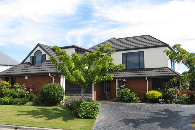 Photo of property in 11 Abingdon Court, Avonhead, Christchurch, 8042